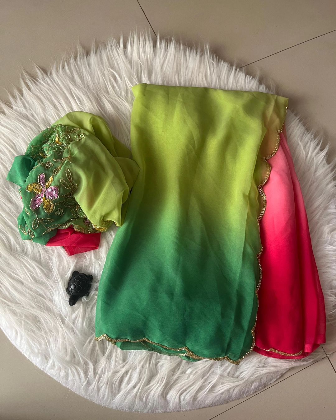 STYLE NEVER END ITS PADDING SO RICH WITH HAND WORK SAREE AND BLOUSE