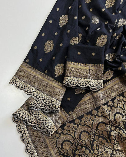 Graceful  Designer Saree with Rich Golden Accents