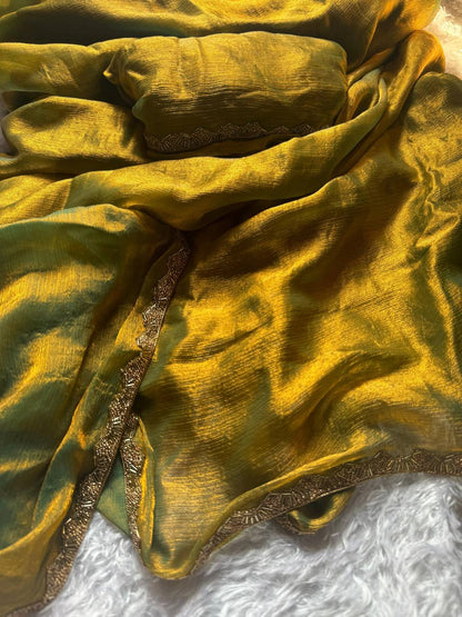 Gleaming Simri Golden Silk Saree – Shine Like a Star