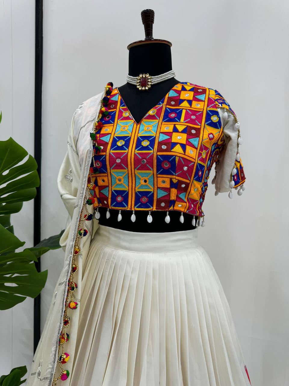 Heavy Boutique Semi-Stitched Lehenga Set – Reyon, Digital Print, Mirror & Lace Work