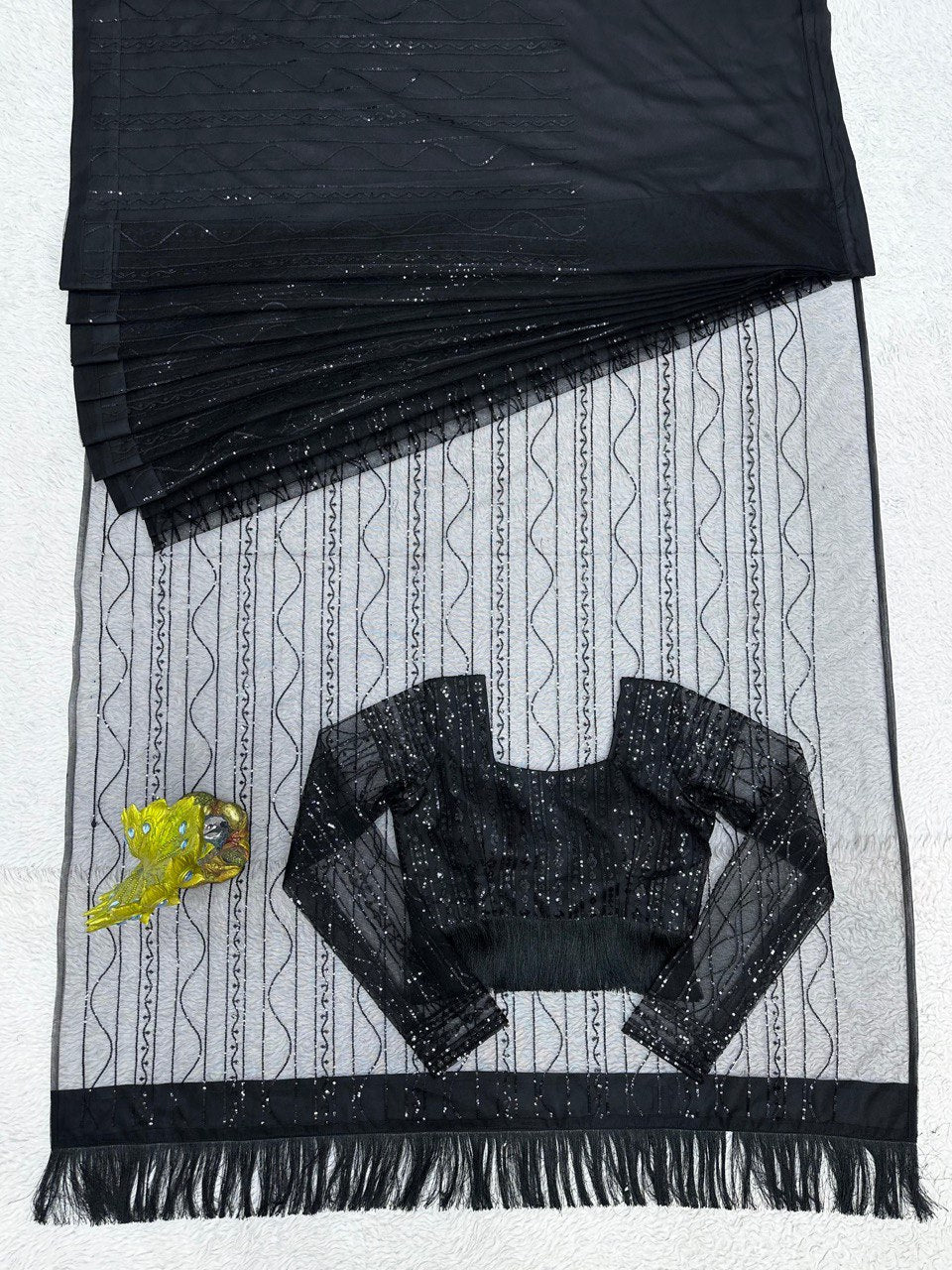 Liecryart Heavy Net Ready-to-Wear Designer Saree – Sequence Work with Fancy Lace & Matching Blouse